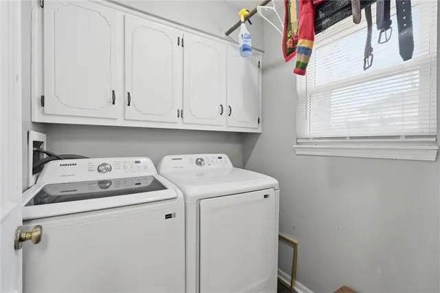 $190,000 | 5210 South Mccoy Street, Independence, MO 64055