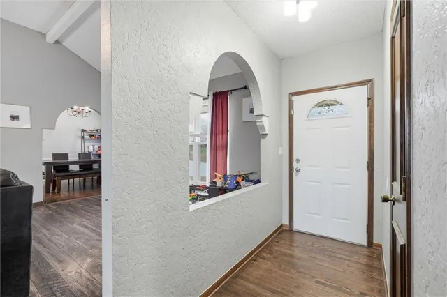 $190,000 | 5210 South Mccoy Street, Independence, MO 64055