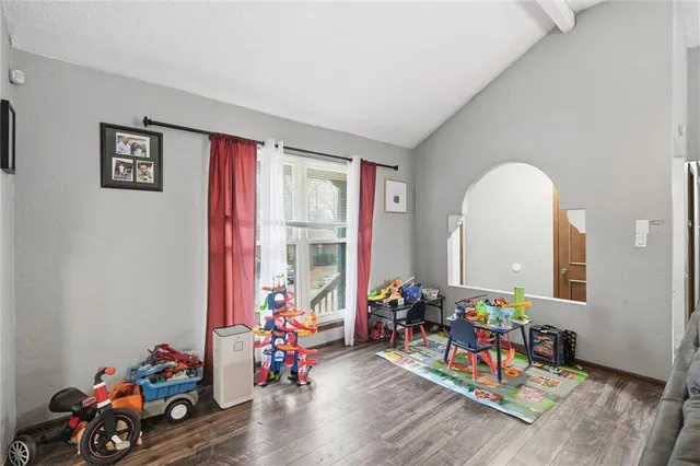 $190,000 | 5210 South Mccoy Street, Independence, MO 64055