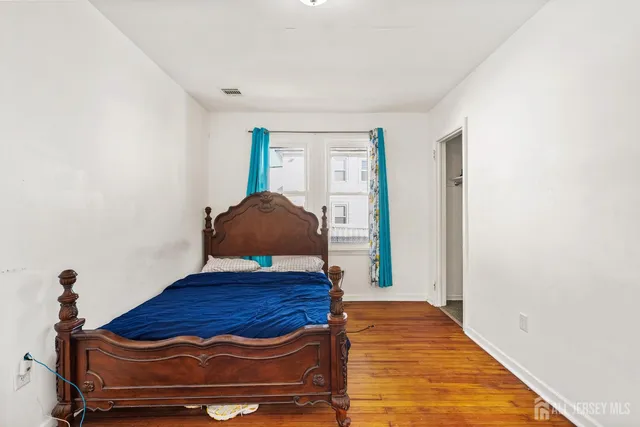 $550,000 | 370 4th Street, South Amboy, NJ 08879