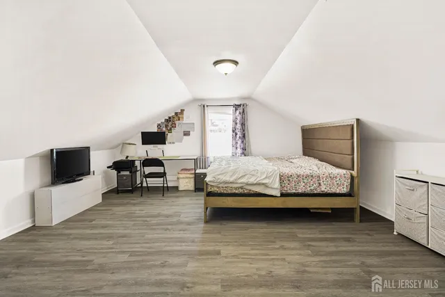 $550,000 | 370 4th Street, South Amboy, NJ 08879