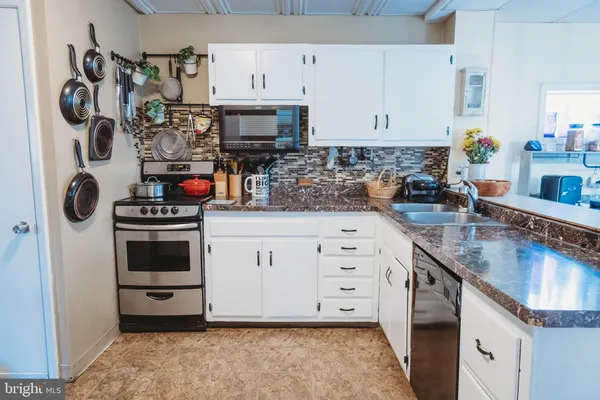 $720,000 | 474 Mark Lane, King of Prussia, PA 19406