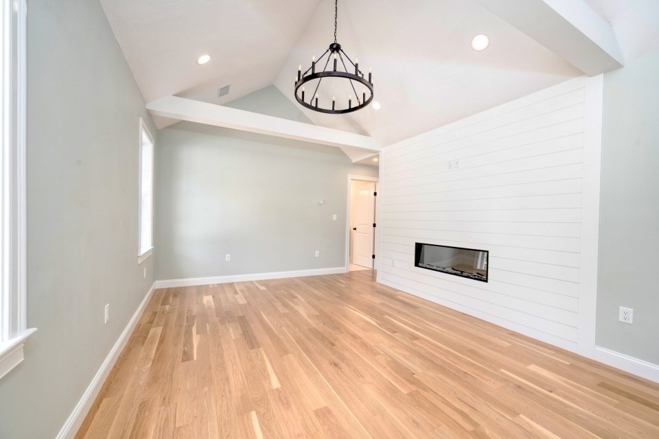 82 Tavern Way Hanson, MA 02341 - Photo 10 of 36