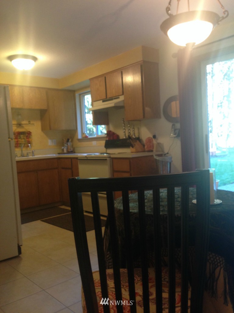 12626 Reo Road Southeast Rainier, WA 98576 - Photo 13 of 24 Gallery Image 13