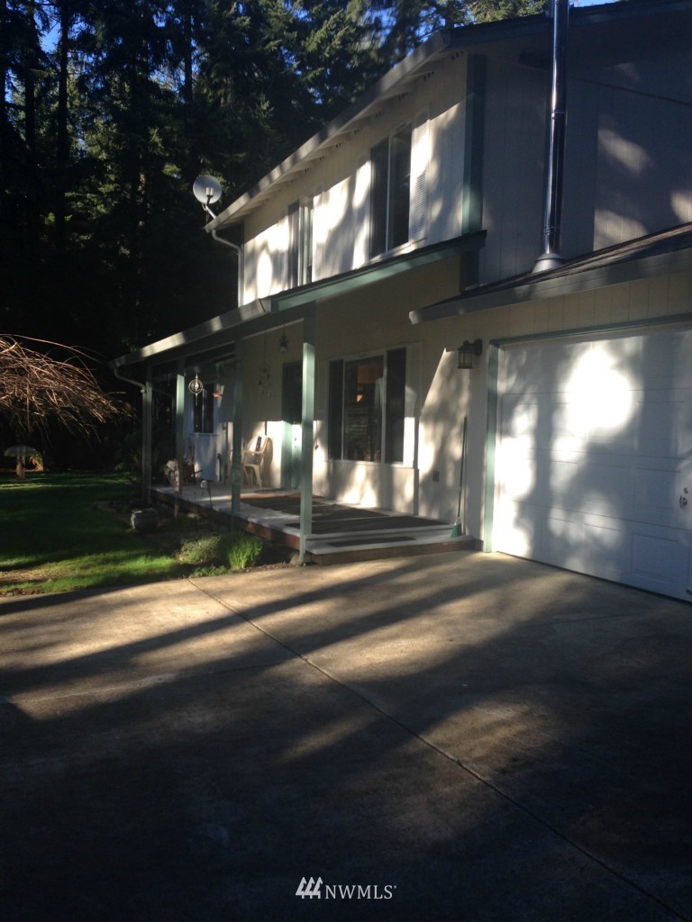 12626 Reo Road Southeast Rainier, WA 98576 - Photo 17 of 24 Gallery Image 17