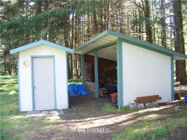12626 Reo Road Southeast Rainier, WA 98576 - Photo 20 of 24 Gallery Image 20
