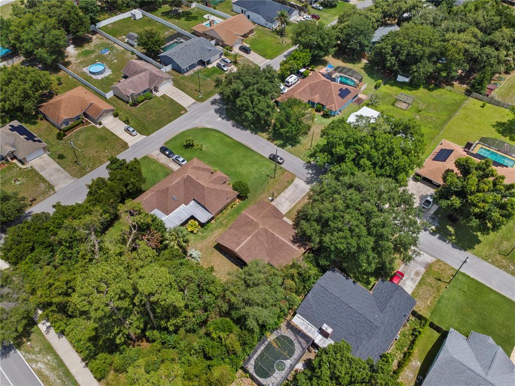 86 Spur Road DeBary, FL 32713 - Photo 5 of 43