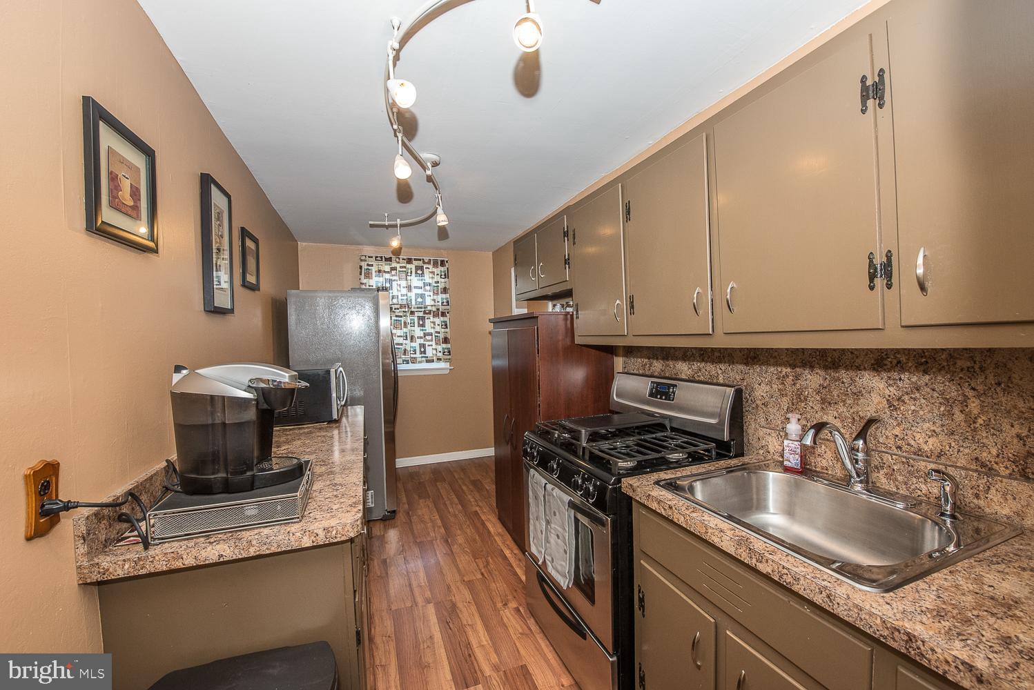 251 Lynn Road Ridley Park, PA 19078 - Photo 7 of 22 Gallery Image 7