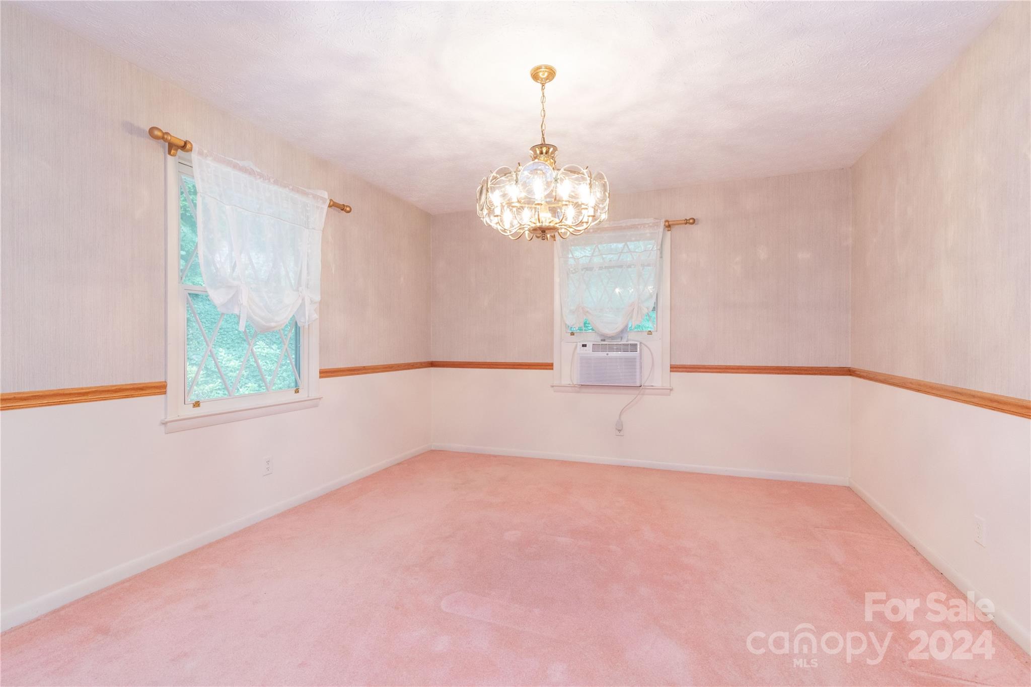 90 Fox Den Road Asheville, NC 28805 - Photo 15 of 40 Gallery Image 15