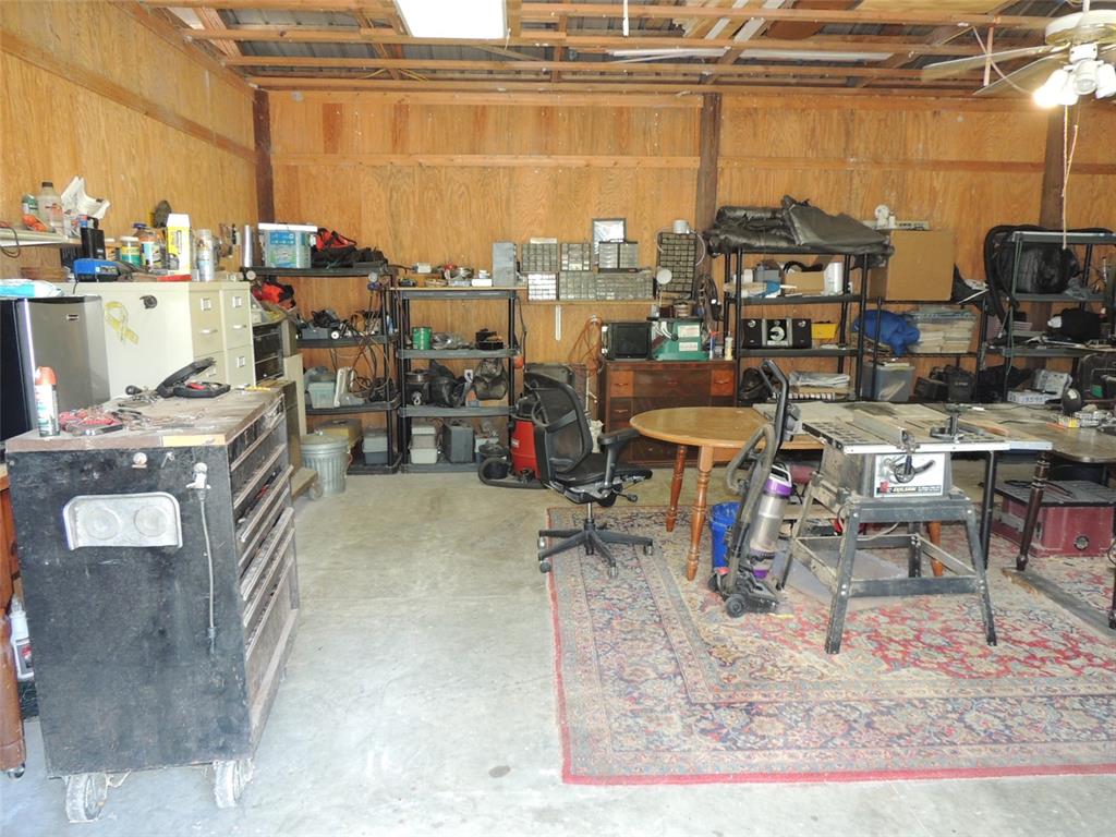 7050 Southeast Co Road 337 Morriston, FL 32668 - Photo 23 of 67