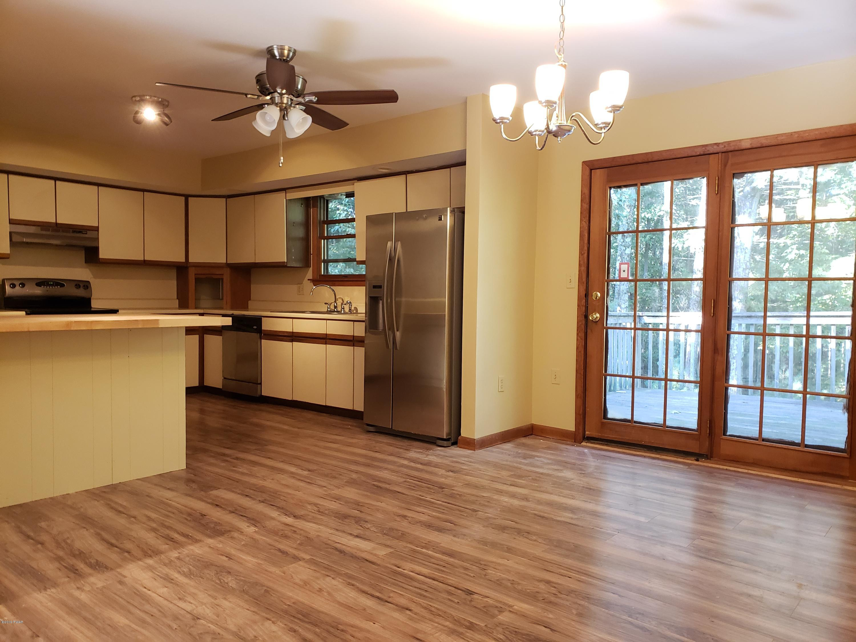 137 Pedersen Ridge Road Milford, PA 18337 - Photo 4 of 18 20190913_091334