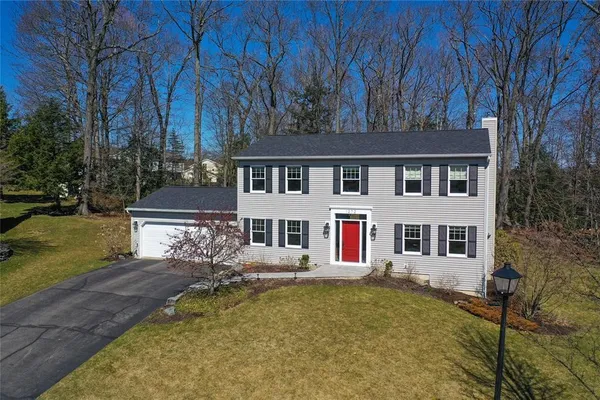 $479,900 | 1272 Foxboro Lane, Endicott, NY 13760