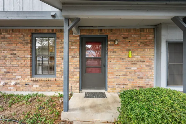 $204,990 | 1411 Gracy Farms Lane, Unit 100, Austin, TX 78758