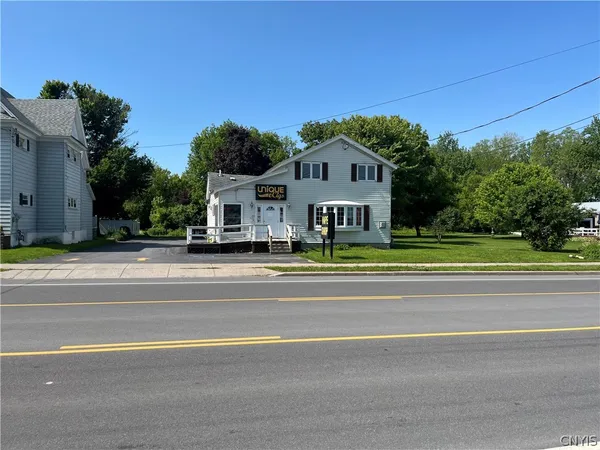 $185,000 | 527 Coffeen Street, Watertown, NY 13601