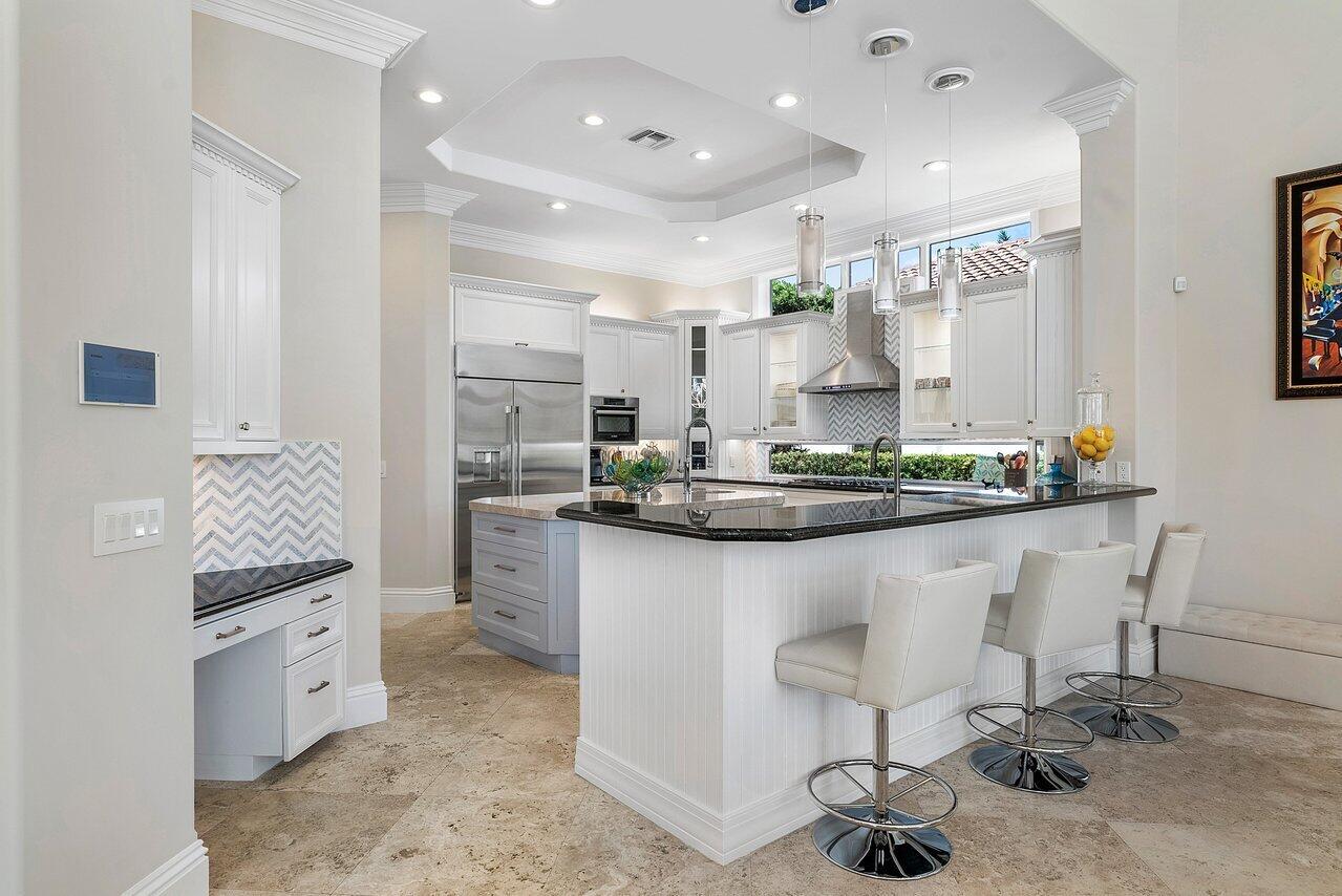 1430 Sabal Palm Drive Boca Raton, FL 33432 - Photo 14 of 62 kitchen