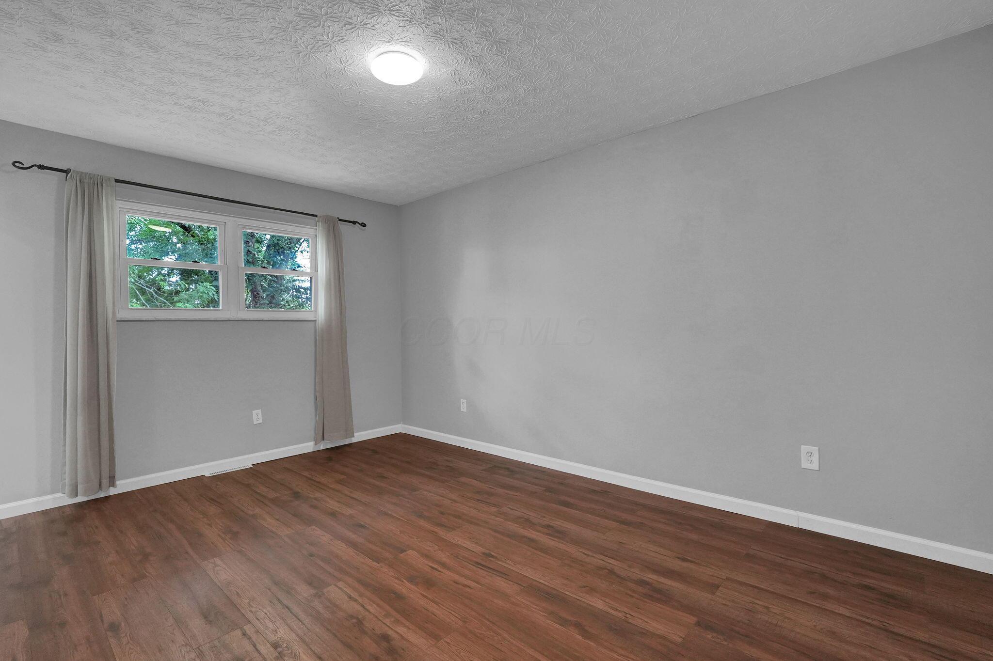 1270 Francisco Road Columbus, OH 43220 - Photo 19 of 36 19-web-or-mls-1270-francisco-rd