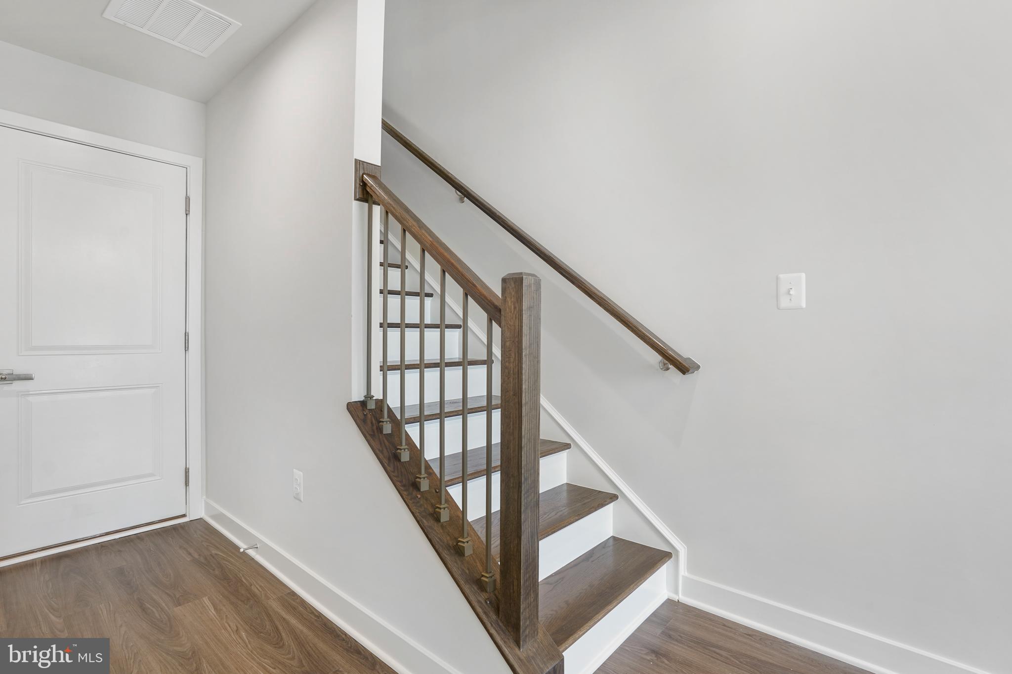 4770 Towne Square Boulevard Suitland, MD 20746 - Photo 5 of 11 Entrance