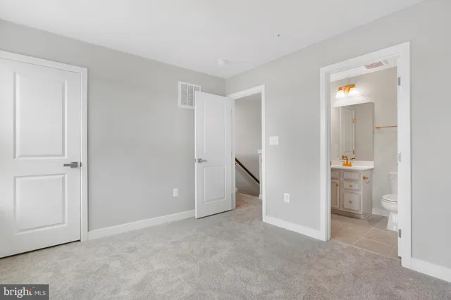 $3,400 | 4770 Towne Square Boulevard, Suitland, MD 20746