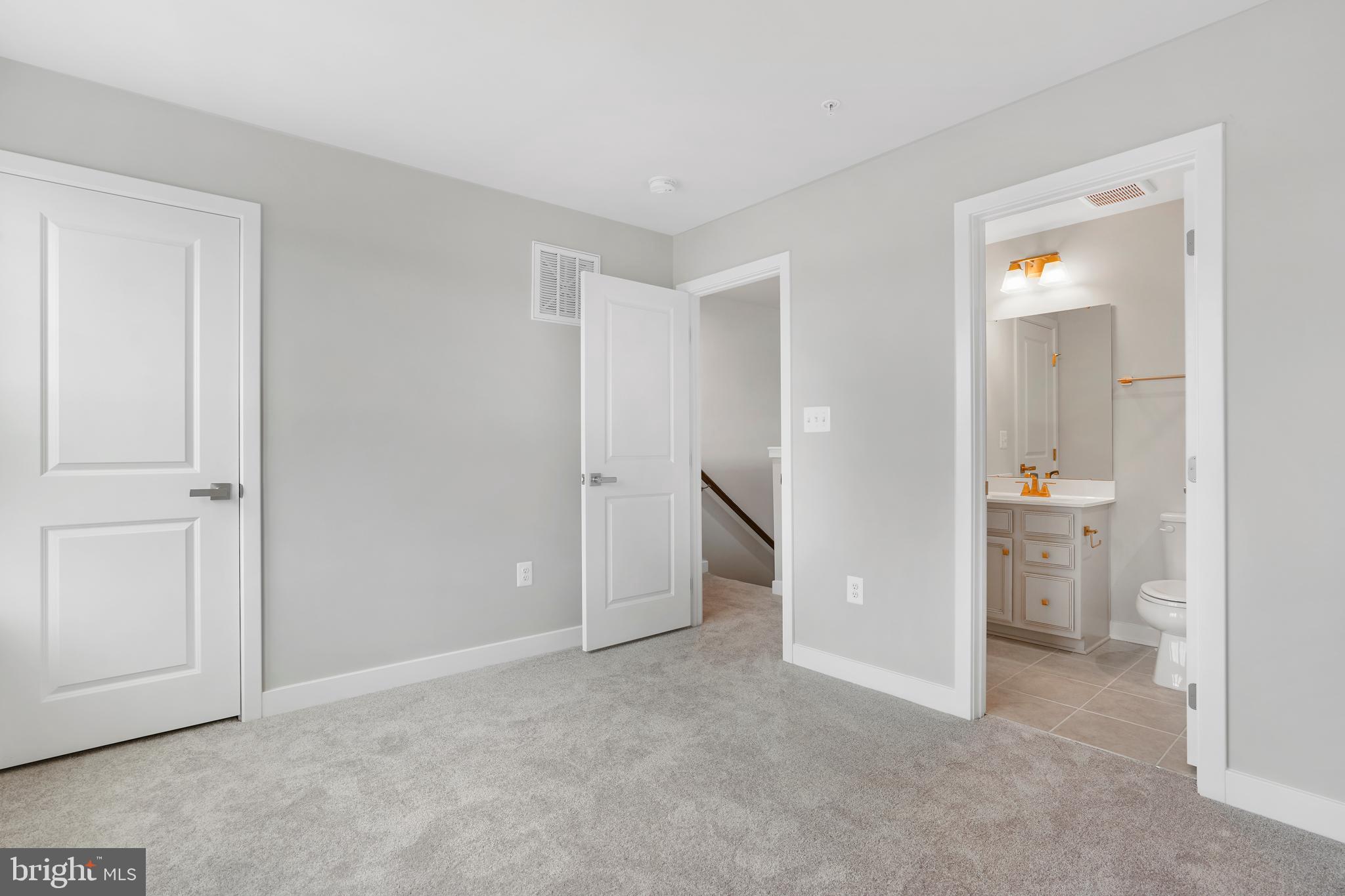 4770 Towne Square Boulevard Suitland, MD 20746 - Photo 10 of 11