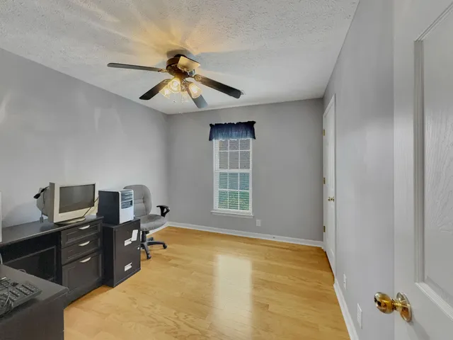 $299,900 | 314 Lake Chateau Drive, Hermitage, TN 37076