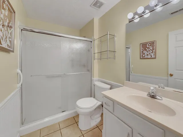 $299,900 | 314 Lake Chateau Drive, Hermitage, TN 37076