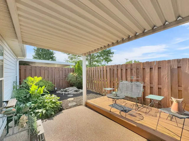 $299,900 | 314 Lake Chateau Drive, Hermitage, TN 37076