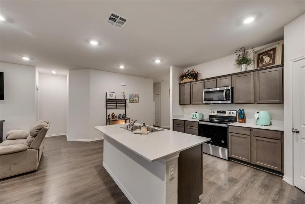 181 Seabiscuit Road Caddo Mills, TX 75135 - Photo 3 of 23