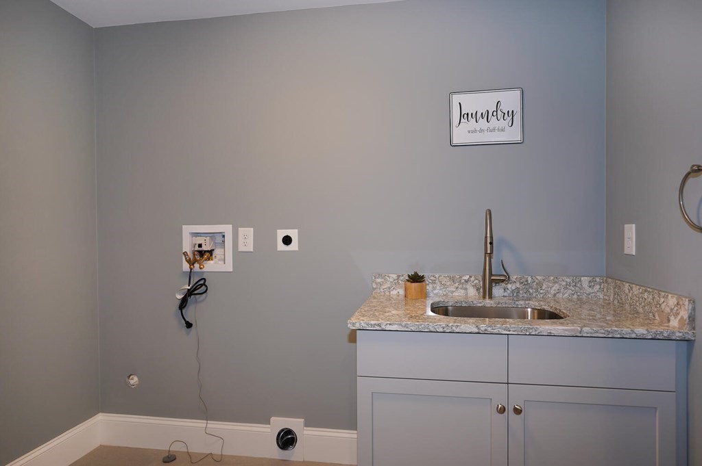 16 Carter Road Burlington, MA 01803 - Photo 27 of 42 Gallery Image 27