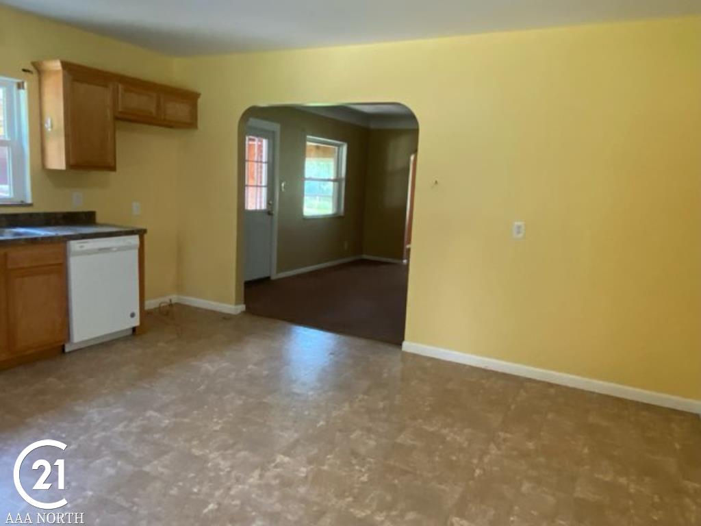 72050 Van Dyke Road Romeo, MI 48065 - Photo 23 of 47