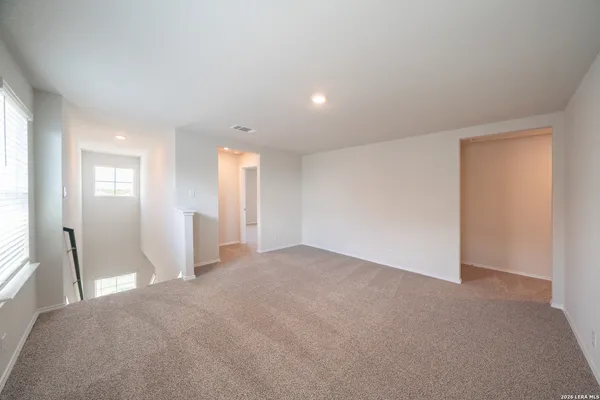 $2,600 | 398 American Robin Way, San Antonio, TX 78253