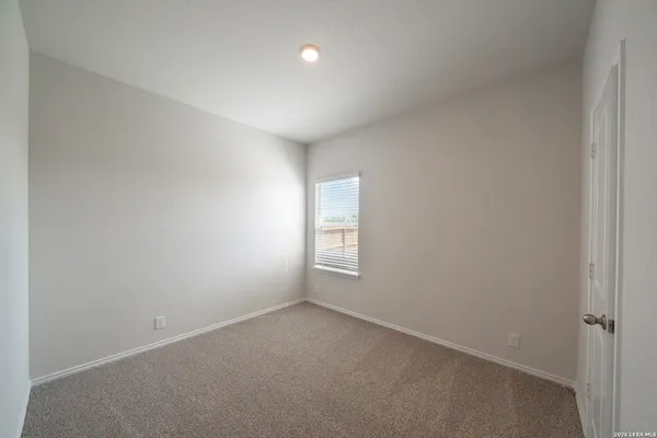 $2,600 | 398 American Robin Way, San Antonio, TX 78253