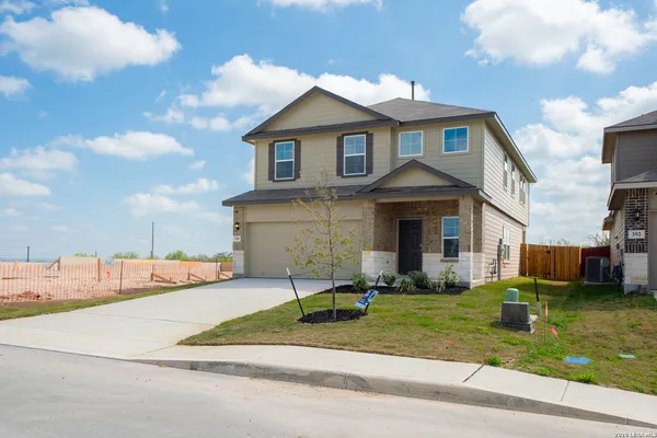 $2,600 | 398 American Robin Way, San Antonio, TX 78253