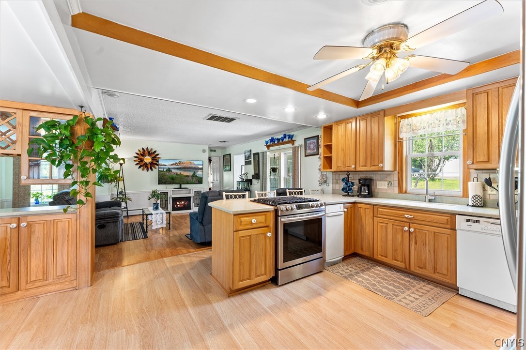 5550 Huntington Camp Road Eaton, NY 13334 - Photo 13 of 32 Kitchen