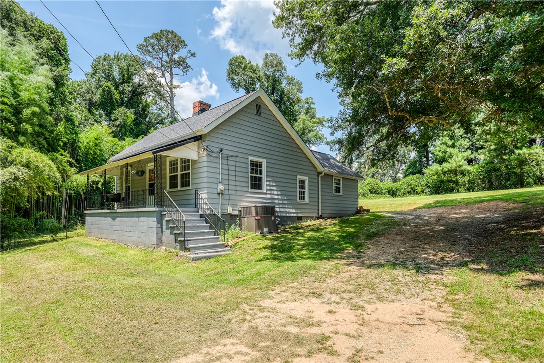 24 Burts Street Pelzer, SC 29669 - Photo 1 of 15 Welcome Home!