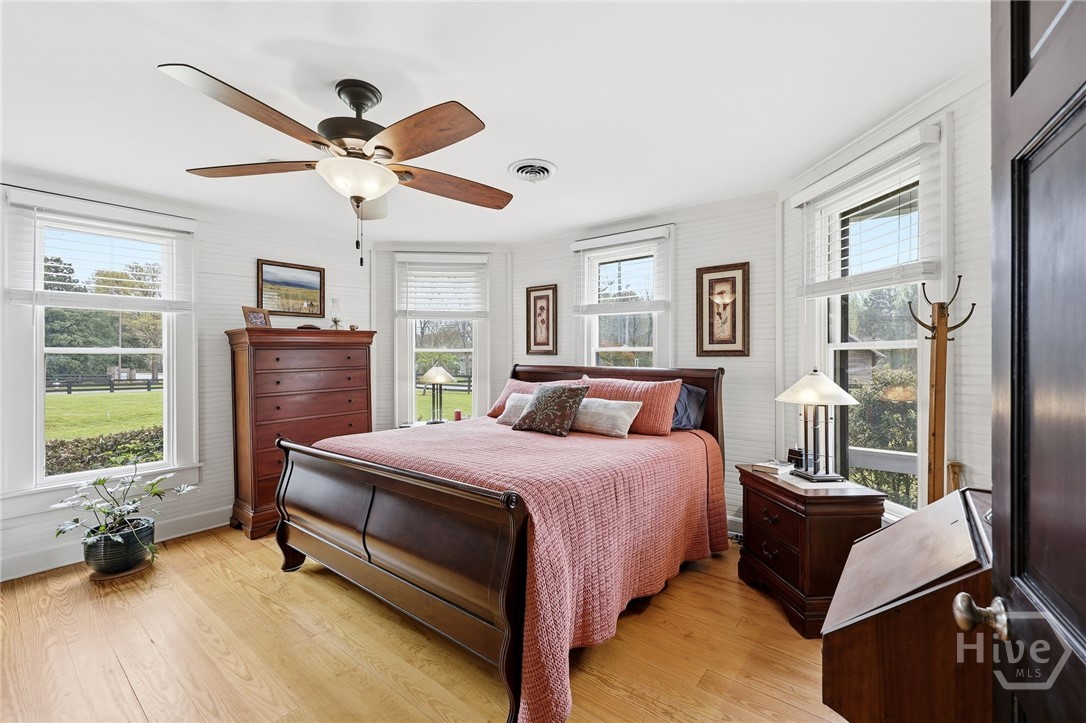 1481 Hodges Mill Road Watkinsville, GA 30677 - Photo 36 of 57 Owners suite on main with view of land