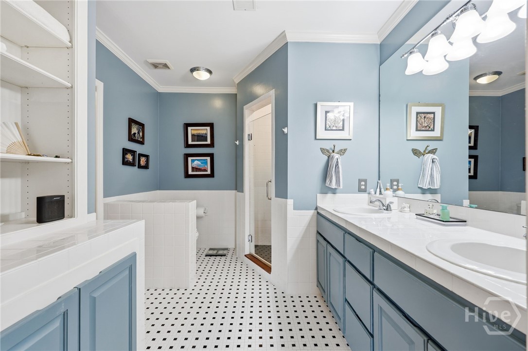 1481 Hodges Mill Road Watkinsville, GA 30677 - Photo 38 of 57 Owners bath