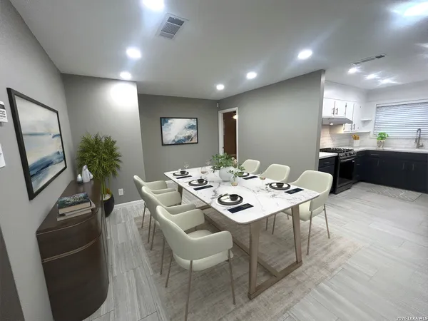 $229,000 | 1833 West Maple Drive, Orange, TX 77632