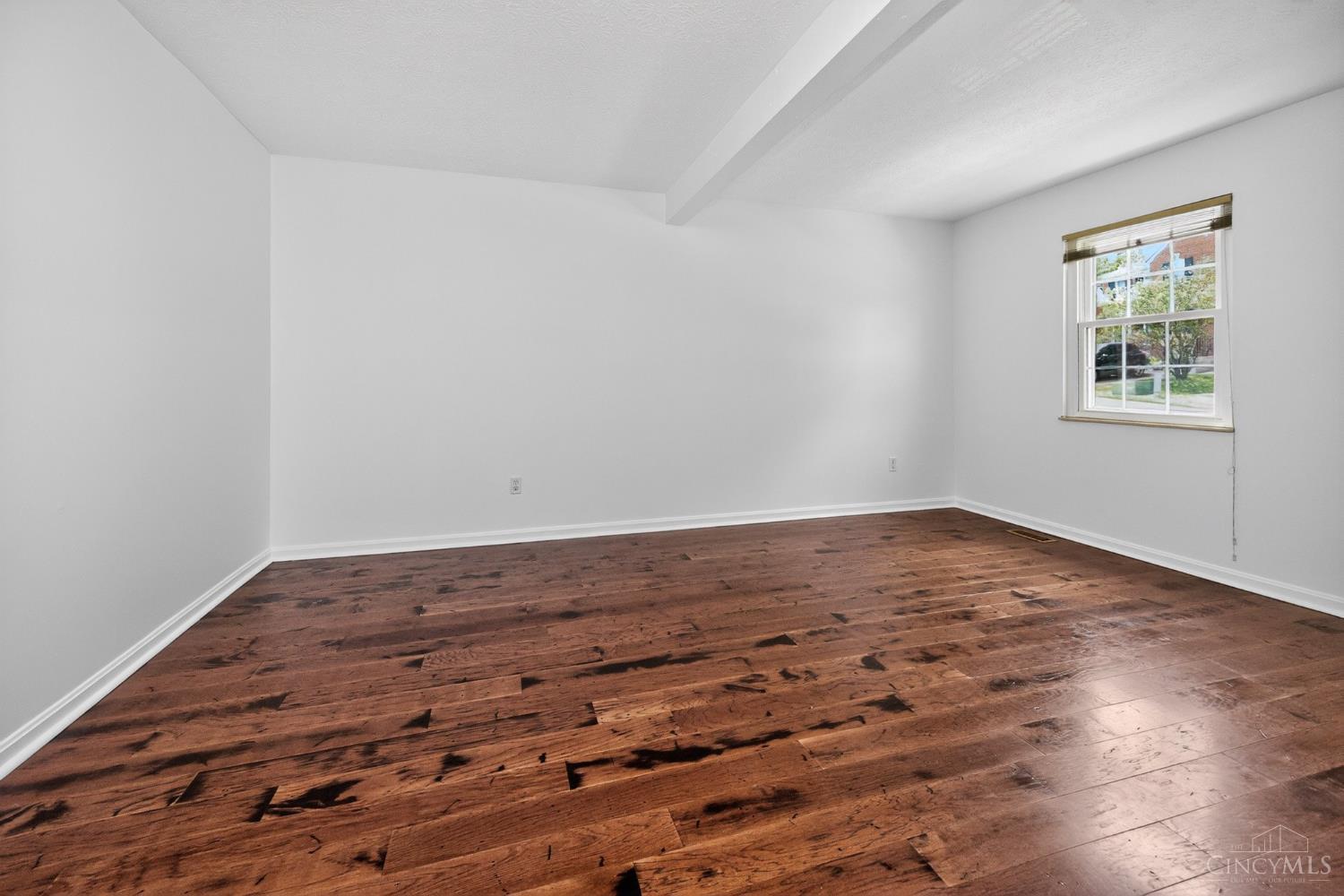 6355 Corbly Road, Unit 4 Cincinnati, OH 45230 - Photo 8 of 43