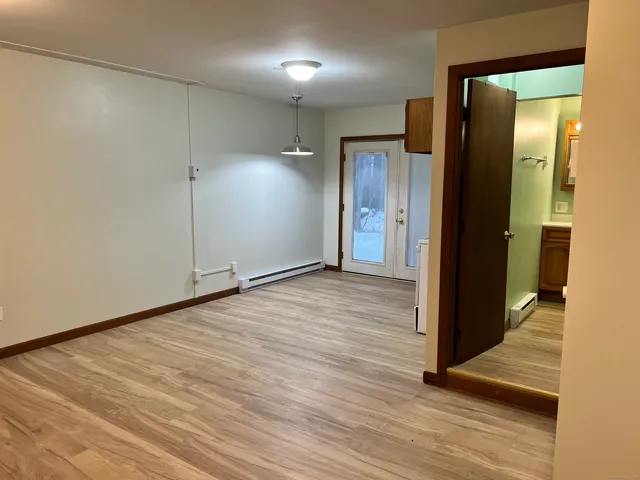 $1,400 | 227 Danbury Road, Unit D, New Milford, CT 06776