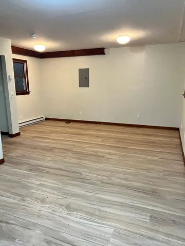 $1,400 | 227 Danbury Road, Unit D, New Milford, CT 06776