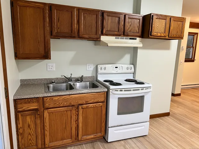 $1,400 | 227 Danbury Road, Unit D, New Milford, CT 06776