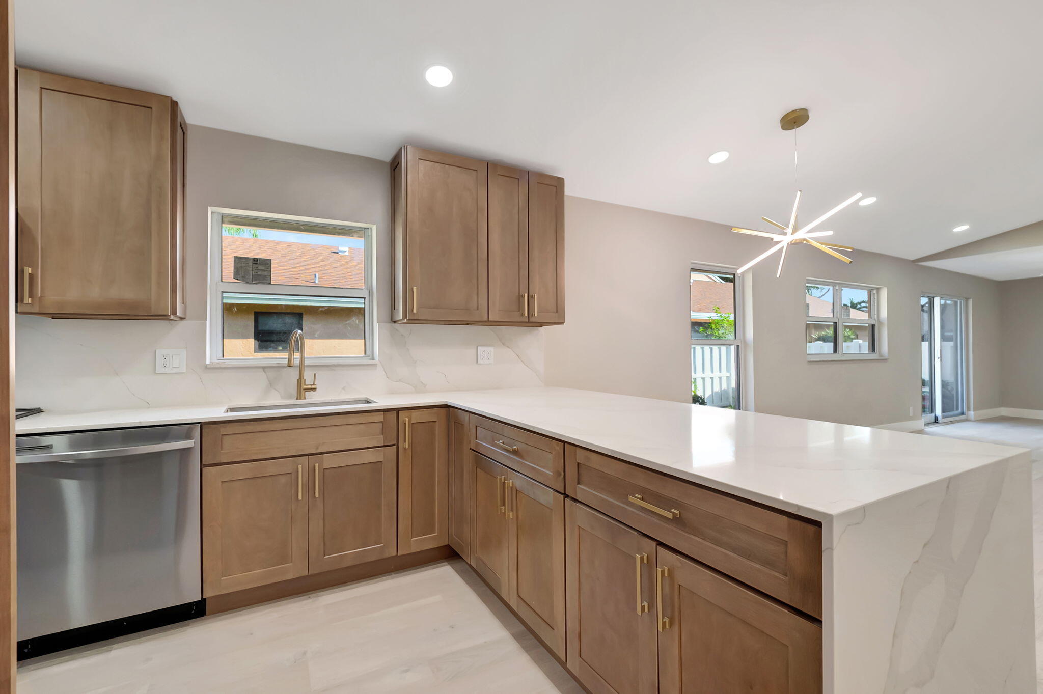 8164 Sweetbriar Way Boca Raton, FL 33496 - Photo 6 of 34 27-web-or-mls-DSC_6291