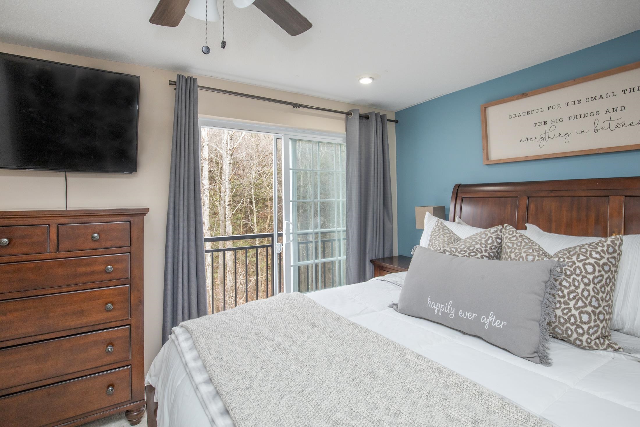 96 East Ridge Road, Unit 96 Merrimack, NH 03054 - Photo 15 of 17