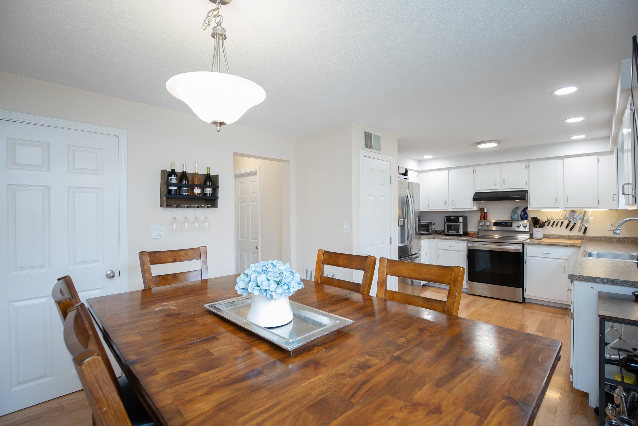 96 East Ridge Road, Unit 96 Merrimack, NH 03054 - Photo 8 of 17