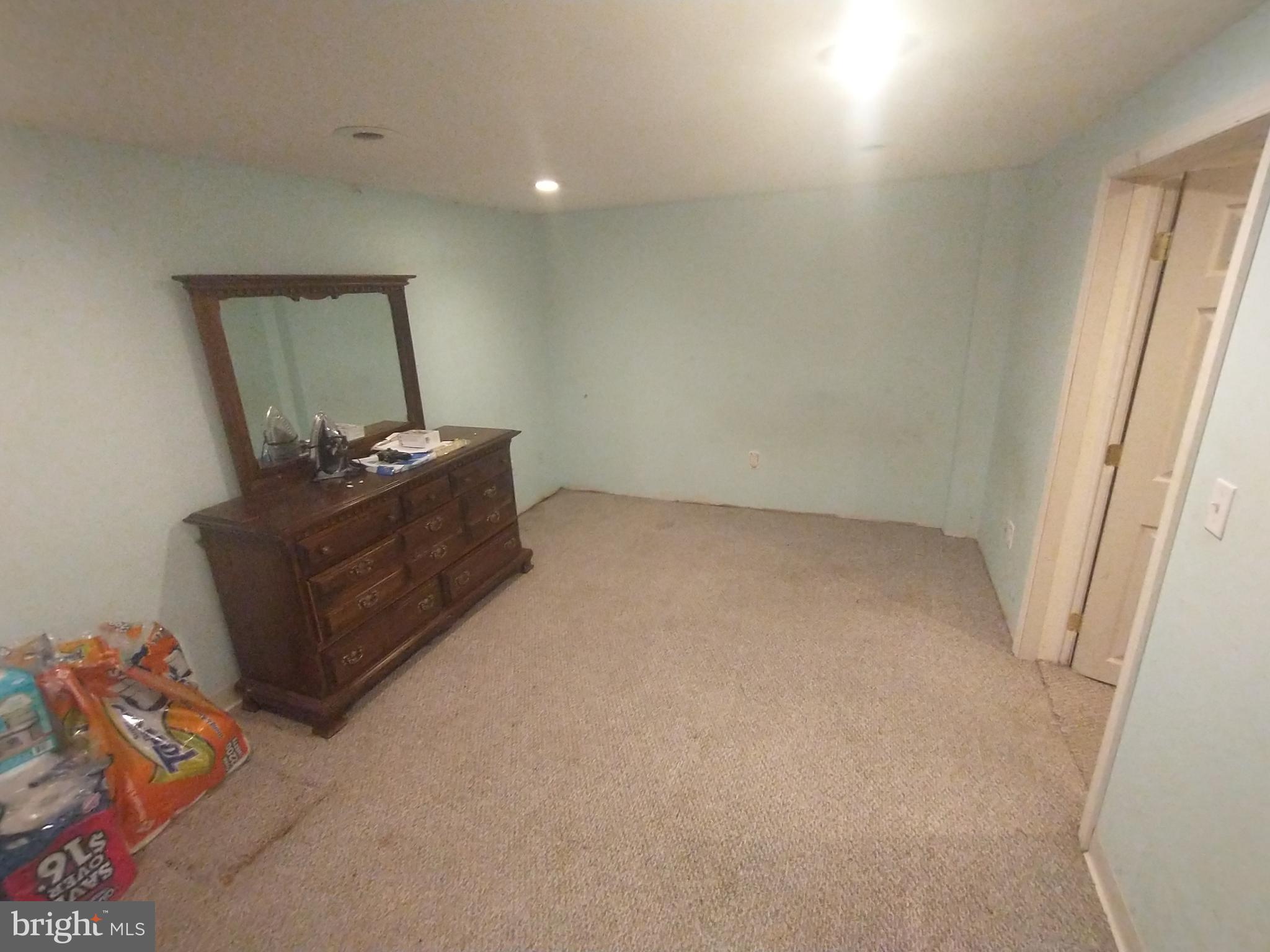 462 Fairfield Road East Windsor, NJ 08520 - Photo 17 of 30 Gallery Image 17