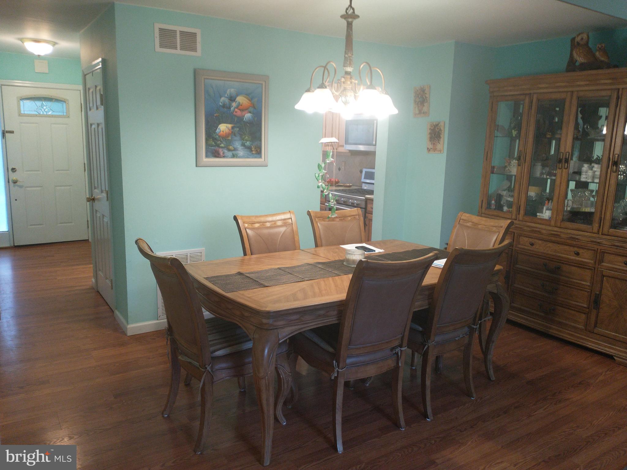 462 Fairfield Road East Windsor, NJ 08520 - Photo 21 of 30 Gallery Image 21