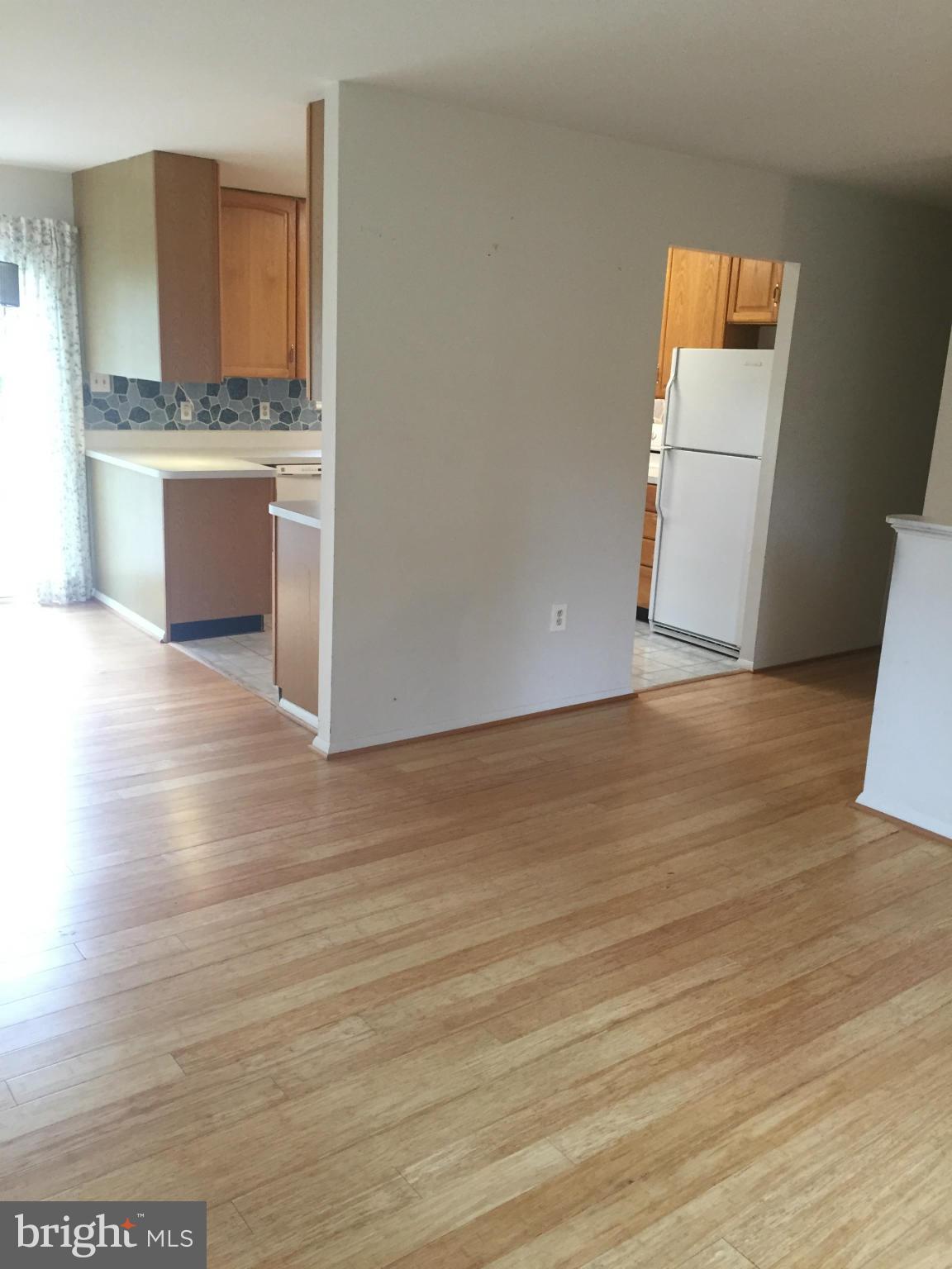 24129 Welsh Road Gaithersburg, MD 20882 - Photo 7 of 23 liv