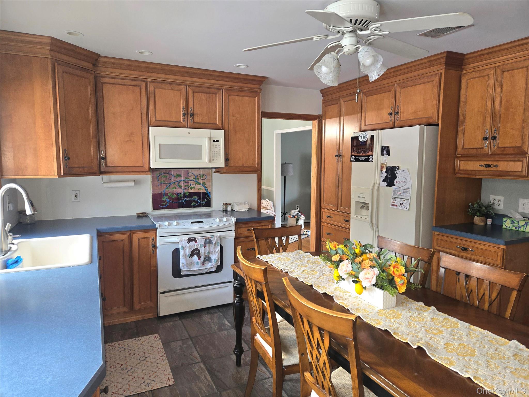 22 Rustic Road Yaphank, NY 11980 - Photo 5 of 35 sun filled kitchen