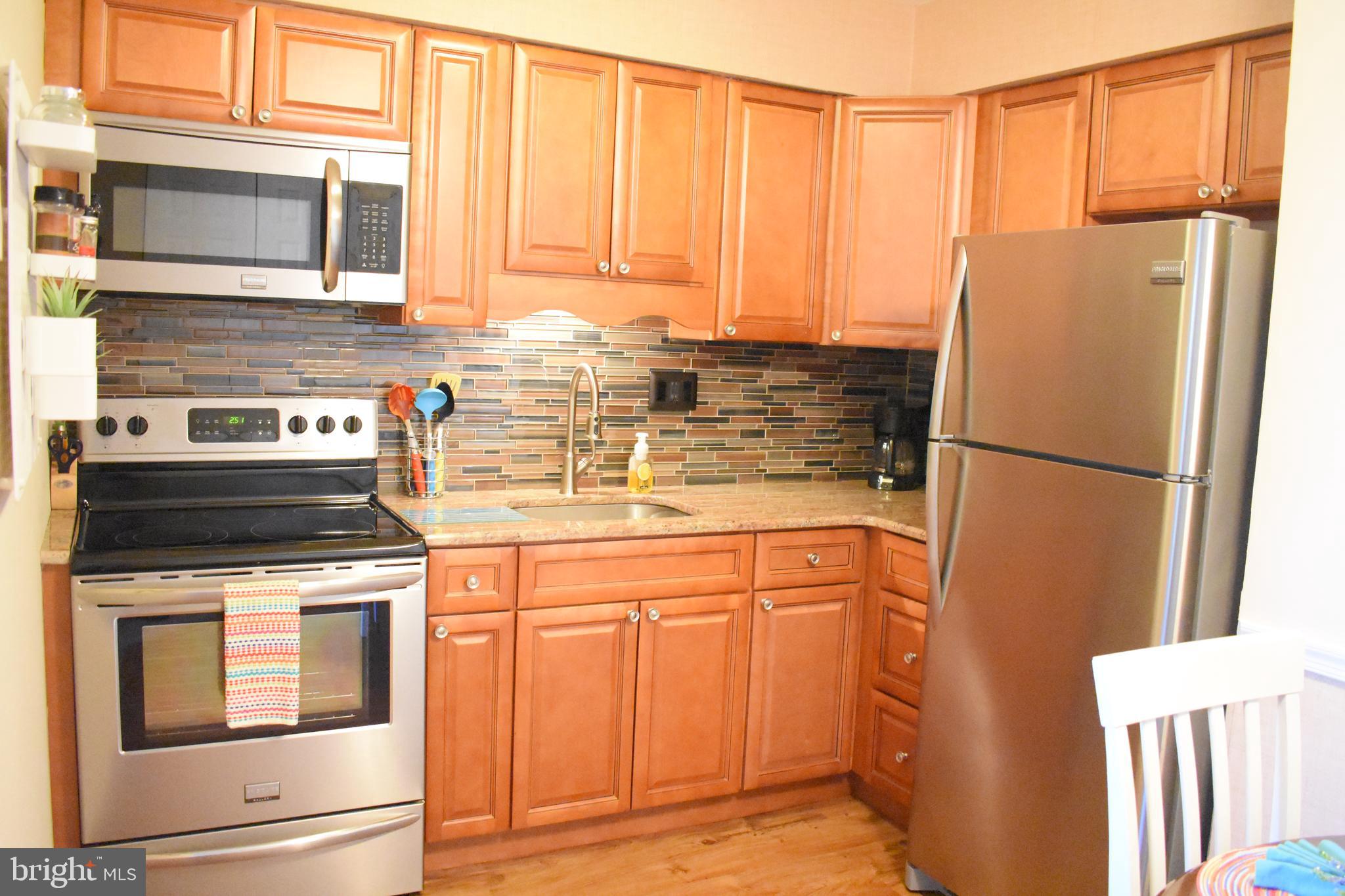 200 West Main Street, Unit 201 Maple Shade, NJ 08052 - Photo 7 of 14 Upgraded kitchen