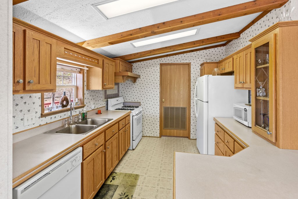 686 Campbell Estates Road Franklin, NY 13775 - Photo 17 of 48